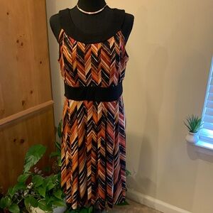 🌹VINTAGE Donna Ricco • Sleeveless Stretchy Midi Dress in Rust, Black & Cream